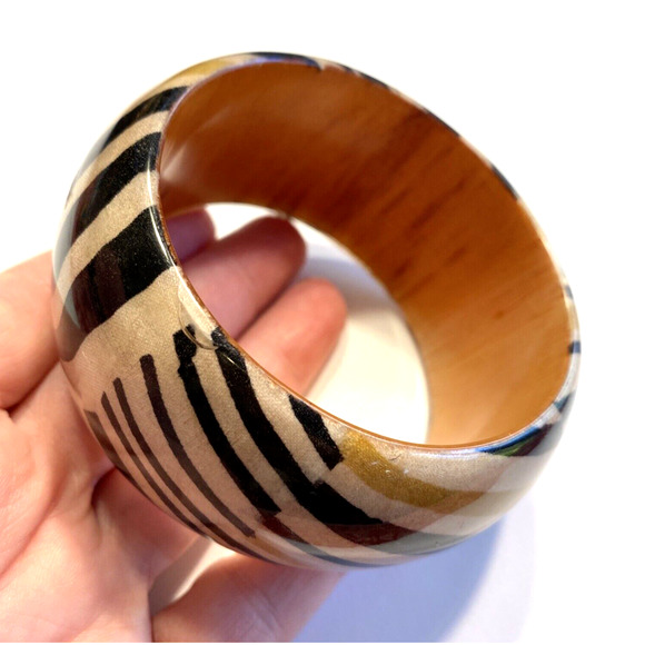 Wooden Bracelet Y2K Wide Domed Bangle Animal Print Tan Black Cream Wood Fashion - Picture 5 of 7